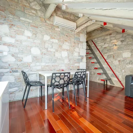 Apartment Charming On Riva Promenade Split